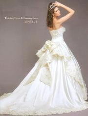 Продам свадебное платье за полцены